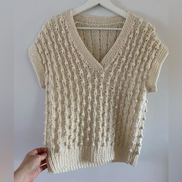 Vintage cream handknit short sleeve sweater - S-M - Picture 3 of 4